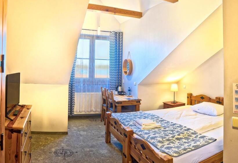 اتاق استاندارد یک نفره, Joseph Conrad Spa & Wellness