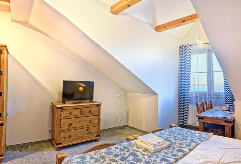 اتاق استاندارد یک نفره, Joseph Conrad Spa & Wellness