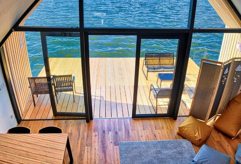 خانه 1 خوابه, Joseph Conrad Spa & Wellness