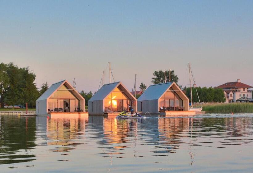 Дом 1 Спальня, Joseph Conrad Spa & Wellness