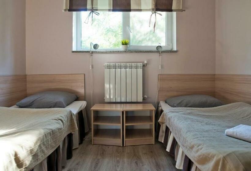 בקתת חדר, Kama Park