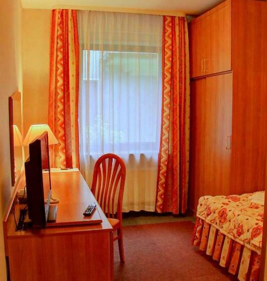 חדר סטנדרט יחיד, Kama Park