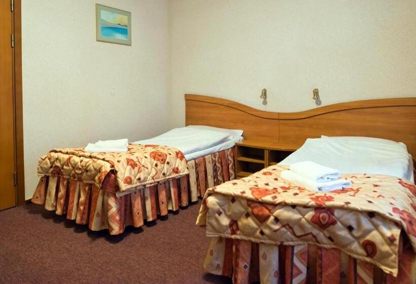 סטודיו סטנדרט עם מרפסת, Kama Park