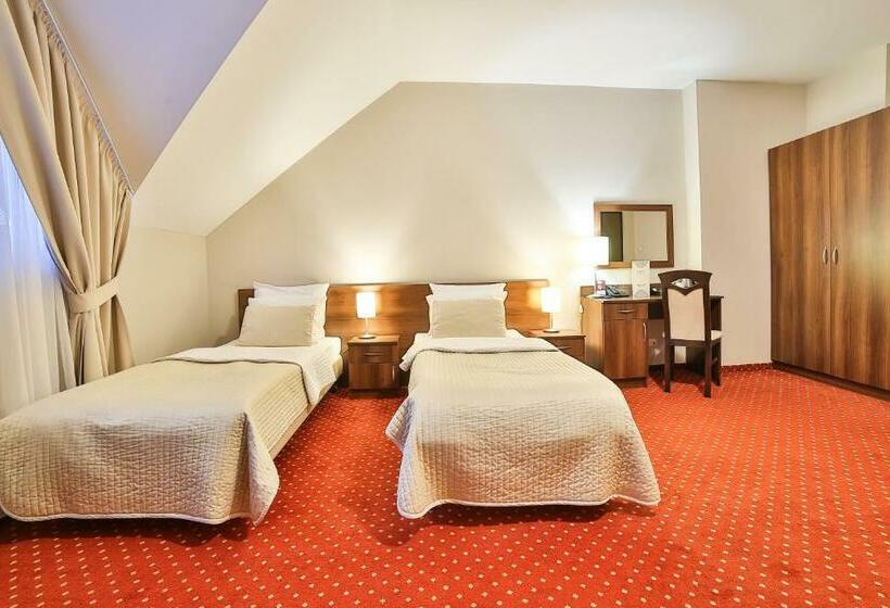 חדר דלוקס, Kantoria