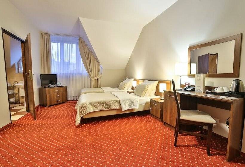 חדר דלוקס, Kantoria