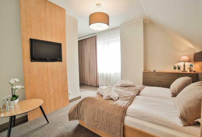 Номер Стандарт, Kompleks Beskid