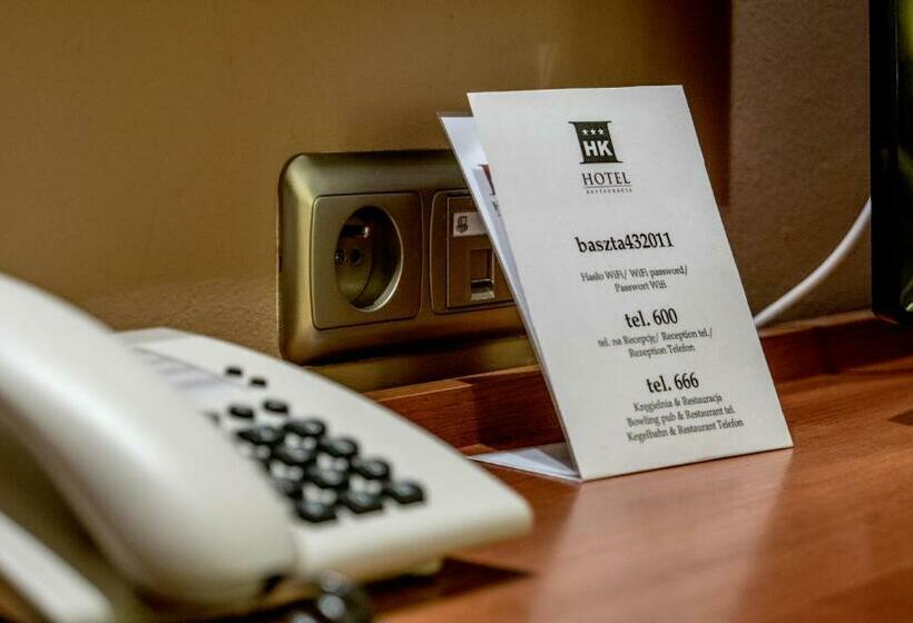 اتاق استاندارد یک نفره, Kosmowski