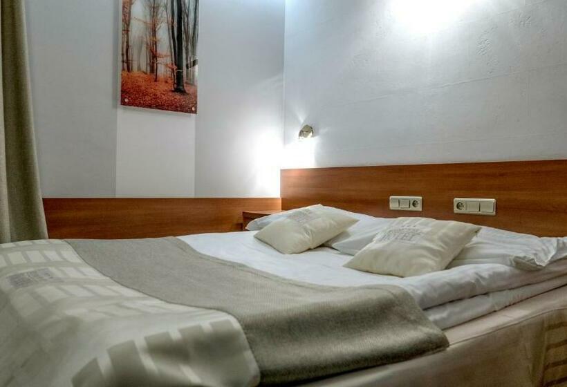 اتاق استاندارد, Kosmowski