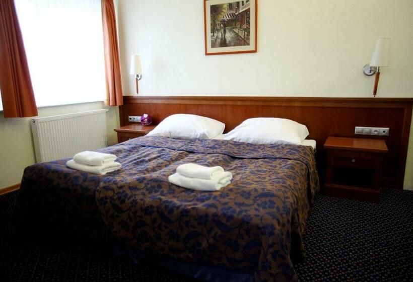 古典房间, Zajazd Witnica