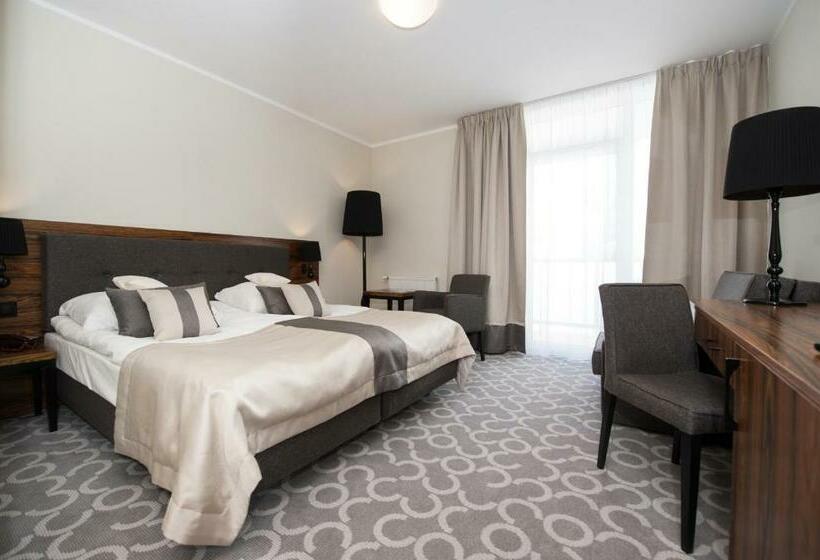 Номер Стандарт с Балконом, Sandra Spa Pogorzelica & Aquapark