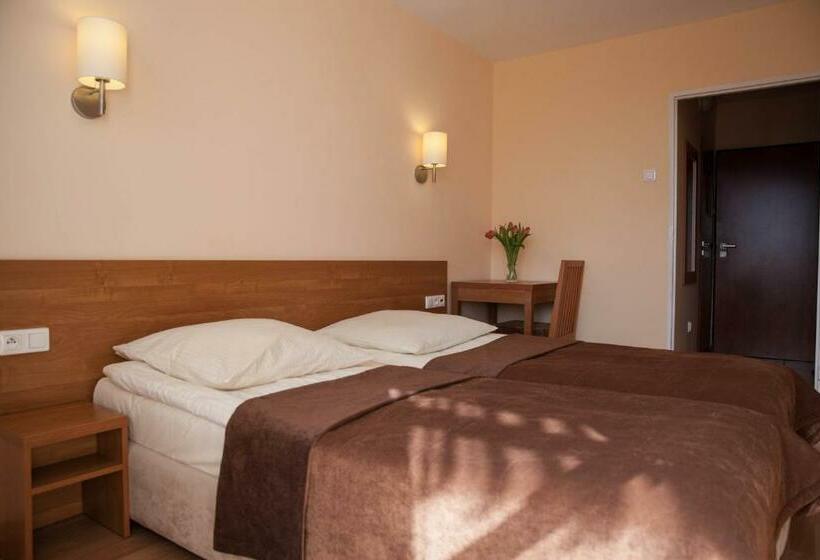 اتاق استاندارد, Spa Budowlani