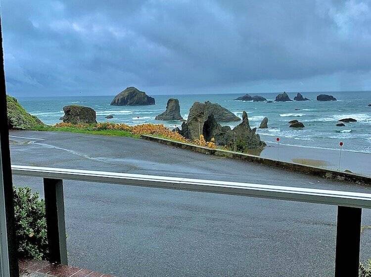 Номер Стандарт 2 Двуспальные Кровати, Sunset Oceanfront Lodging
