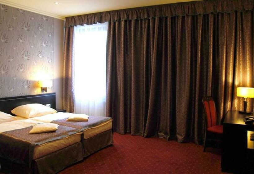 컴포트 룸, Texicana