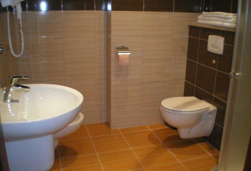 컴포트 룸, Texicana