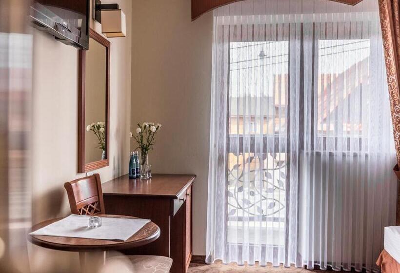 اتاق استاندارد یک نفره, Villa Magnat Spa, Jacuzzi, Sauna, Tężnia Solankowa