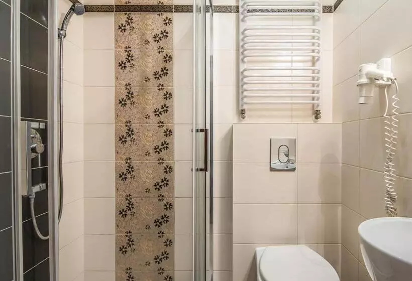 バルコニー付きスタンダードルーム, Villa Magnat Spa, Jacuzzi, Sauna, Tężnia Solankowa