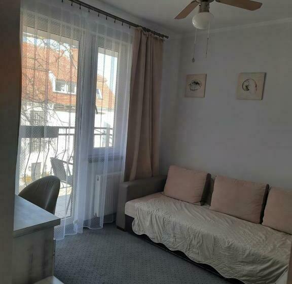 Трехместный Номер Стандарт с Балконом, Villa Rafa