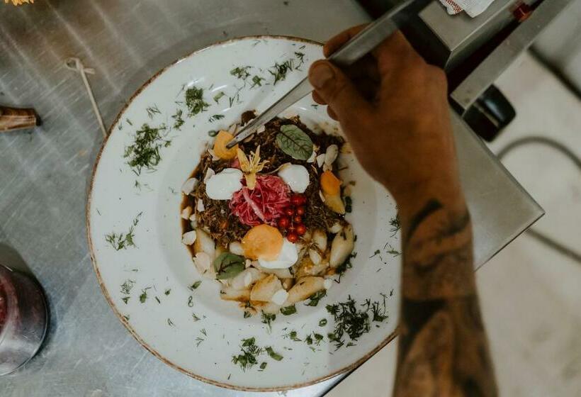 اتاق استاندارد, Vincent