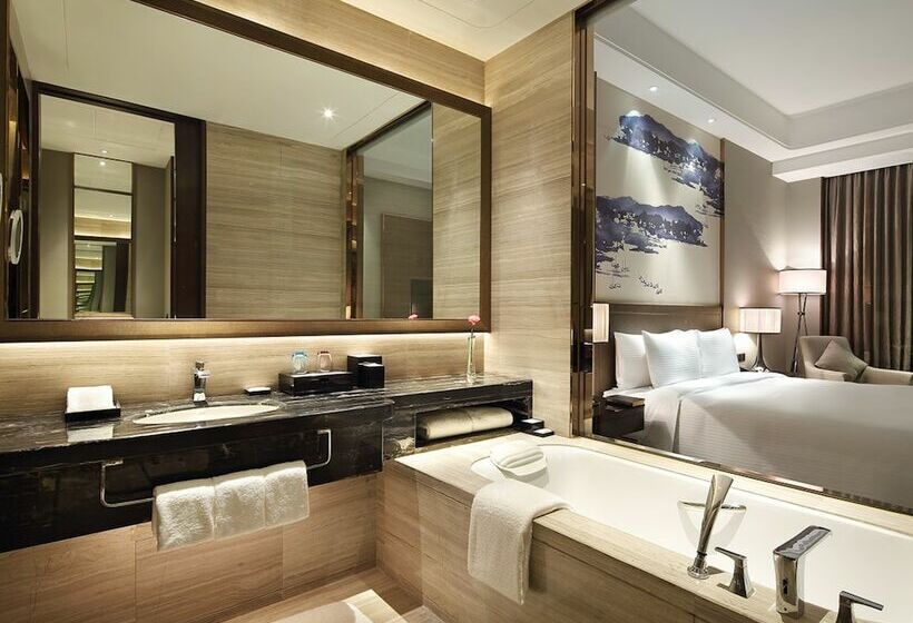 Номер Deluxe, Wanda Realm Neijiang