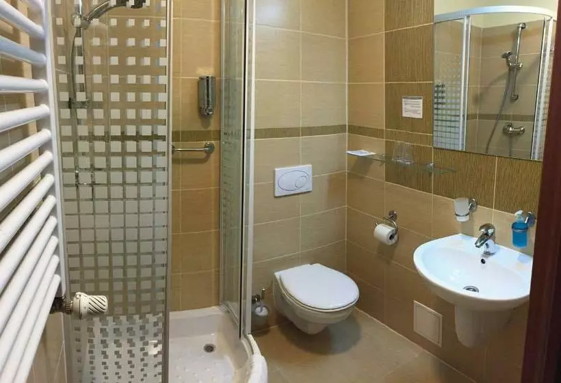 Standard Kolmen Hengen Huone, Wierchomla Ski & Spa Resort