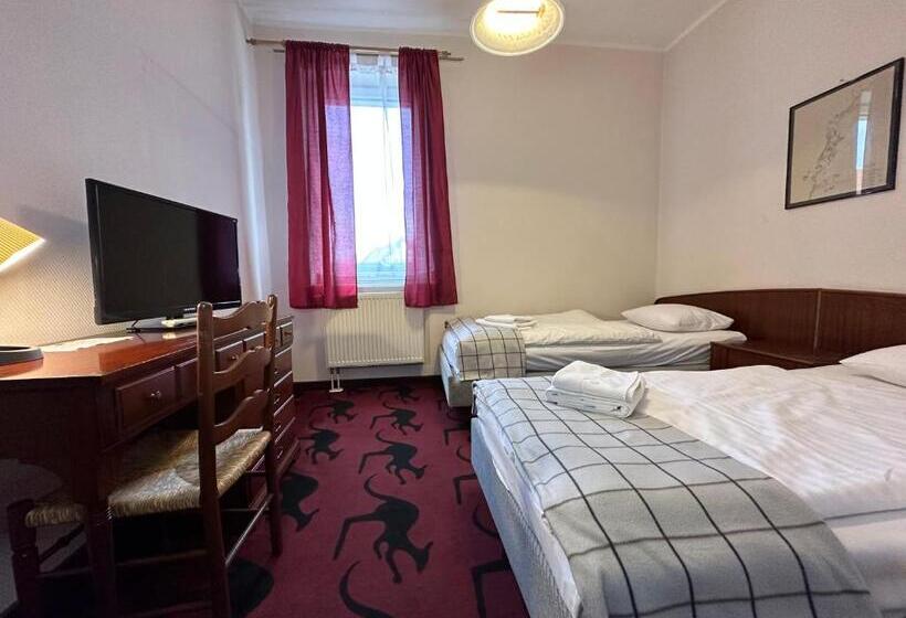 古典房间, Zajazd Witnica