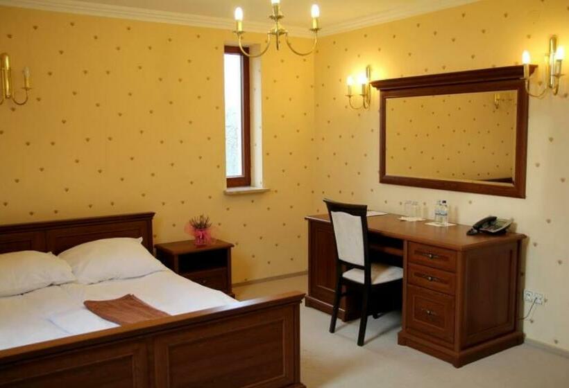 חדר קלאסי, Zamek Gostynin