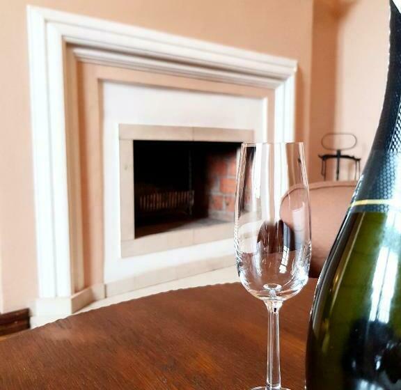 آپارتمان 1 خوابه, Zamek Joannitów