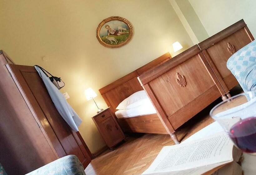 اتاق استاندارد, Zamek Joannitów