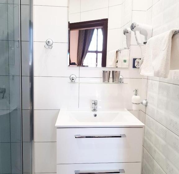 استودیوی استاندارد, Zamek Joannitów