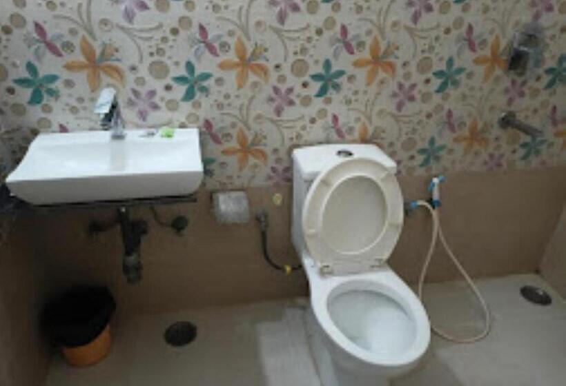 Номер Deluxe, Anamsa Residency Vrindavan