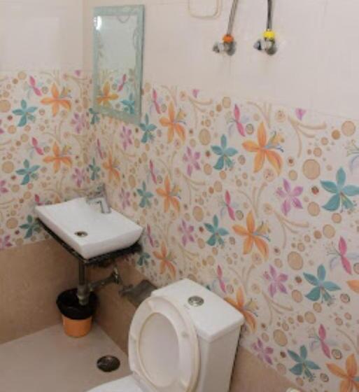 Номер Deluxe, Anamsa Residency Vrindavan