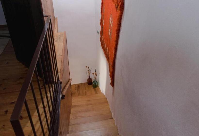 اتاق خانوادگی, Casa Do Peirão