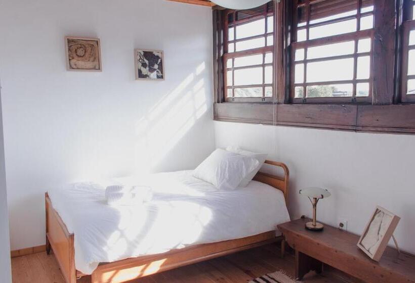 اتاق خانوادگی, Casa Do Peirão