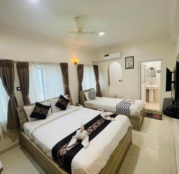 اتاق راحتی سه تخته, Janakpur Inn