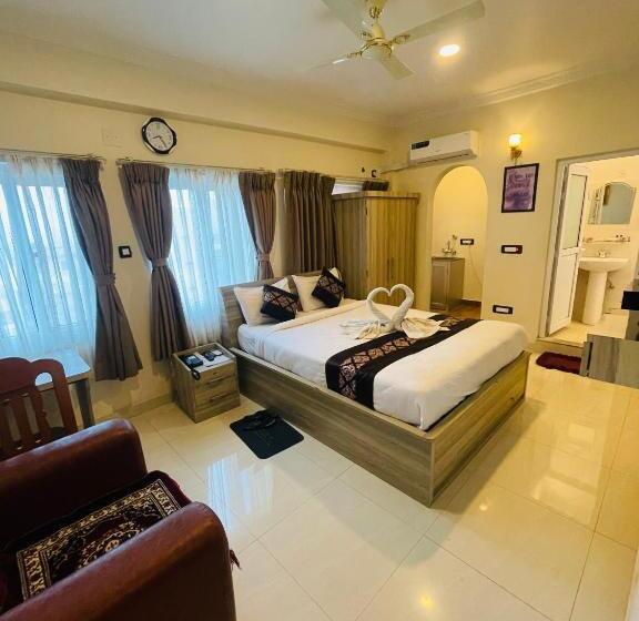 اتاق راحتی سه تخته, Janakpur Inn