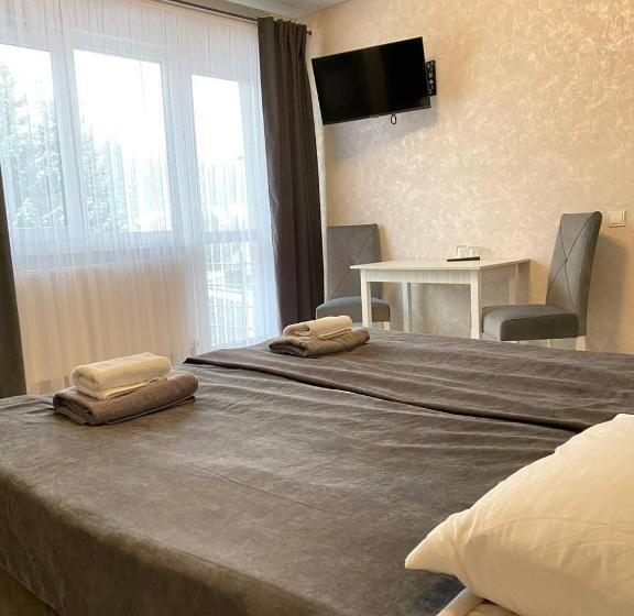 디럭스 트리플 룸, Spa Hotel Nachiku