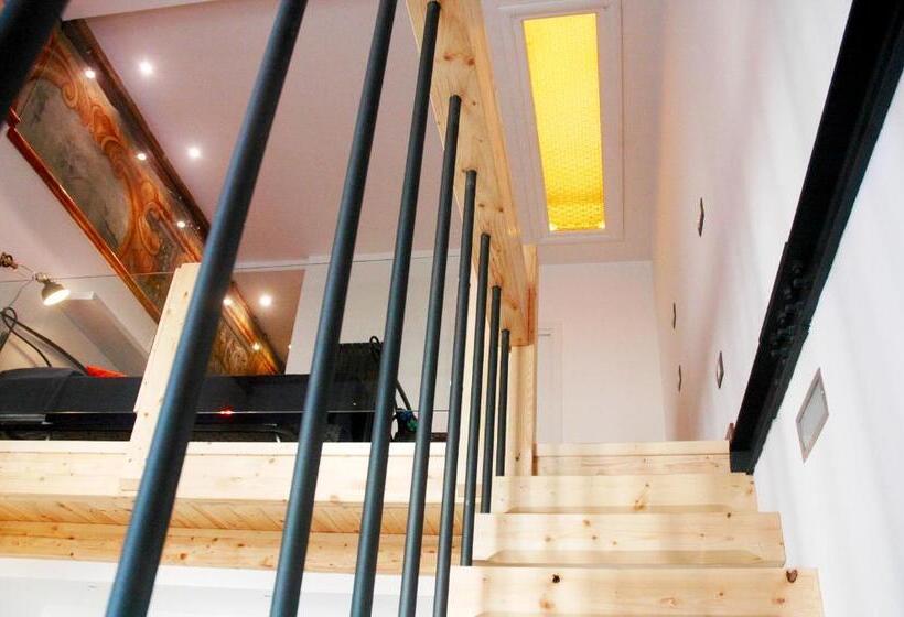 آپارتمان دوبلکس 1 خوابه, Casa Cesira Incentro