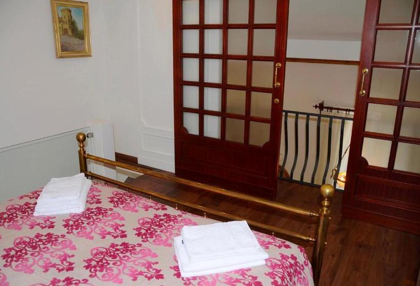 آپارتمان 1 خوابه با بالکن, Casa Cesira Incentro