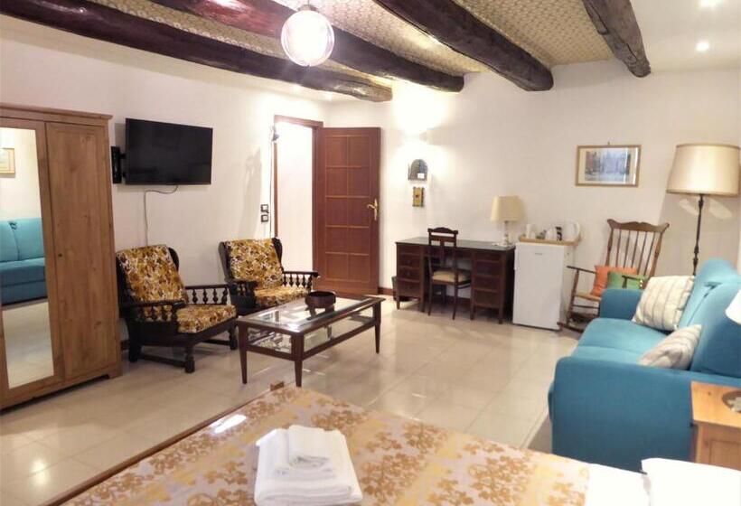 استودیوی سوپریور, Casa Cesira Incentro