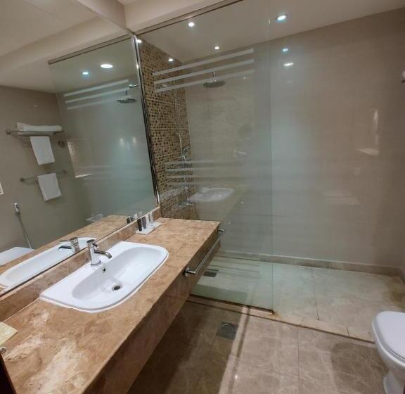 Люкс 3 Спальни, فندق كارم العليا   Karim Hotel Al Olaya