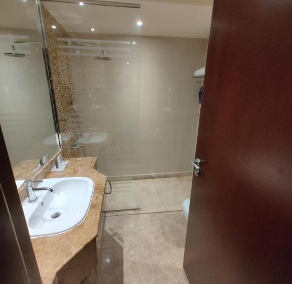 Люкс 3 Спальни, فندق كارم العليا   Karim Hotel Al Olaya