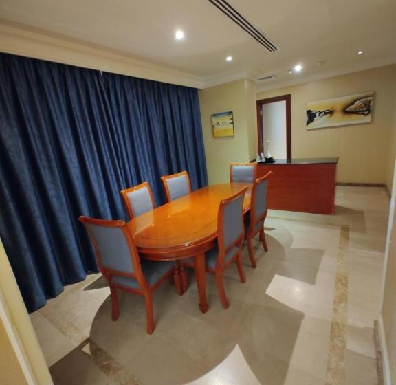 Люкс 2 Спальни, فندق كارم العليا   Karim Hotel Al Olaya