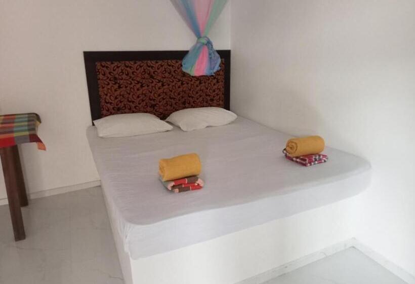 غرفة عائلية, Eagle Safari Cottage