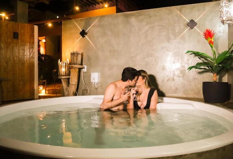 מיטת קינג בסוויטה, Pousada Matuto Sonhador