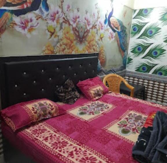 デラックスルーム, Rajdarbar Fatehpur