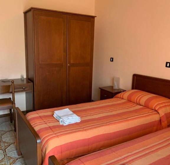 غرفة قياسية, Villa Carla