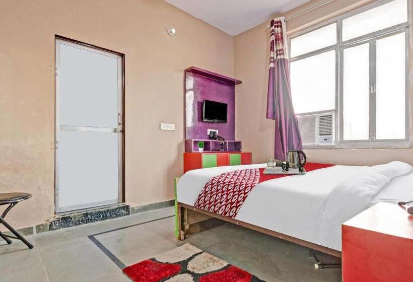 Трехместный Номер Классика, Oyo Hotel Purple Orchid
