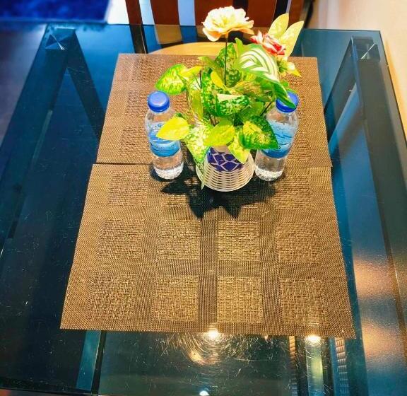 Studio Standard, The Gramercy Makati