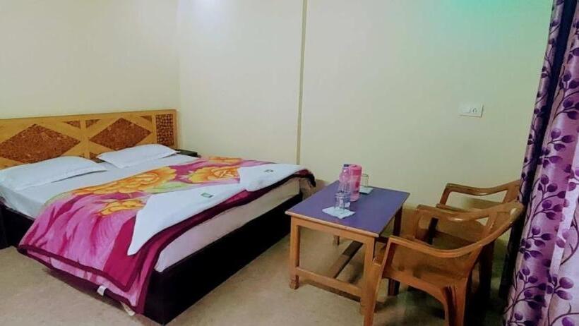 スタンダードルーム, Preetam Uttarakhand