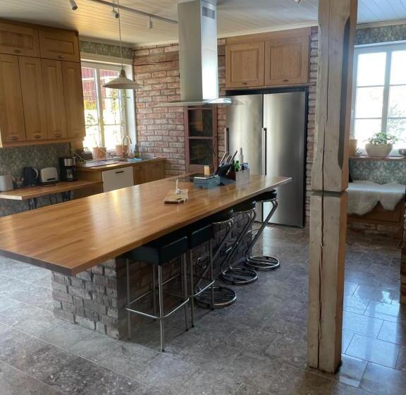 غرفة قياسية فردية حمام مشترك, Snällfäll Country Living   åkerbo Gård Charmigt Renoverad Flygel